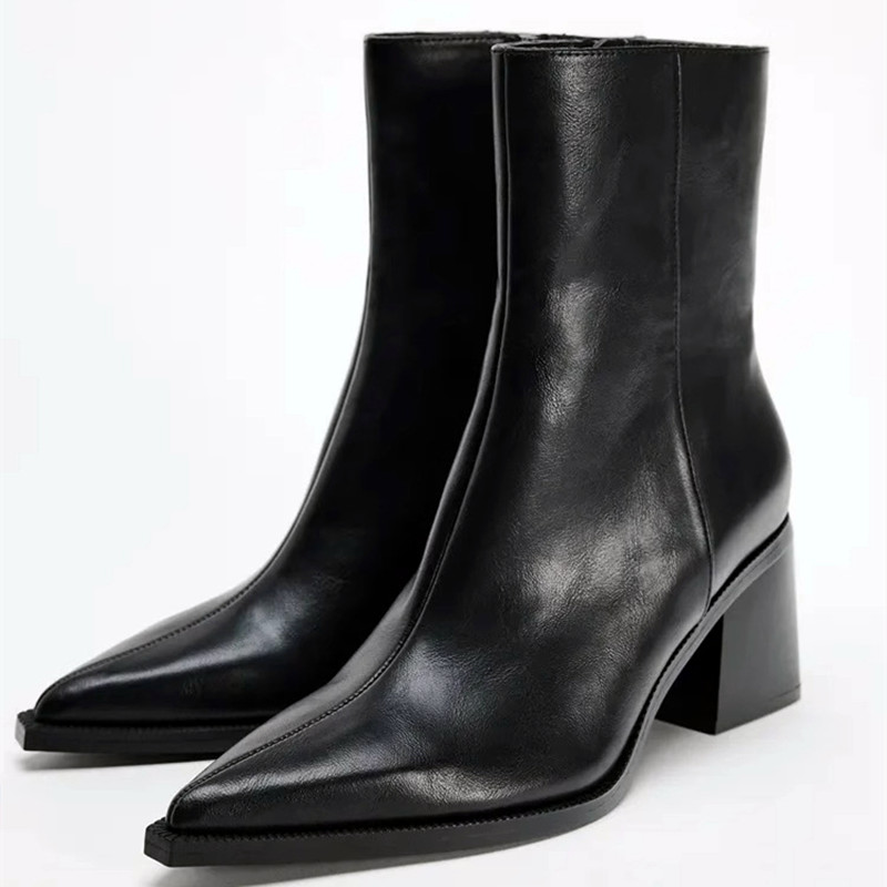 Chunky Heel Soft Leather Chels - огляд і ціна Women'S Shoes Chelsea