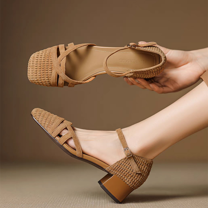 Retro Weave High Heel Sandals  - огляд і ціна Women'S Shoes Veja